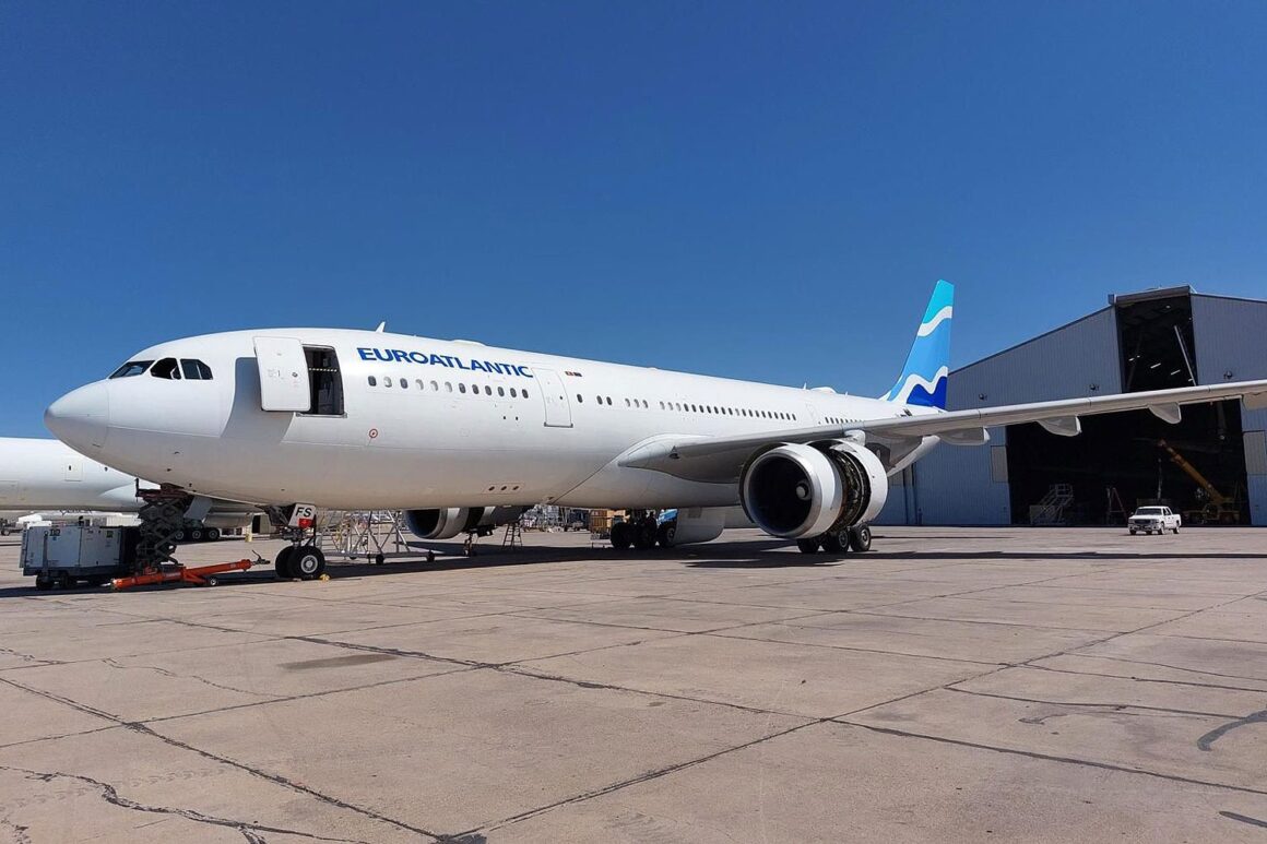 Job details heading hero image